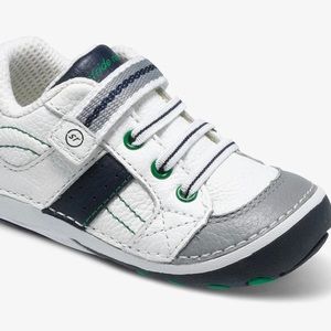 Stride Rite Artie Shoe